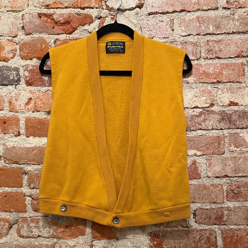 Puritan Golden Sleeveless Vest